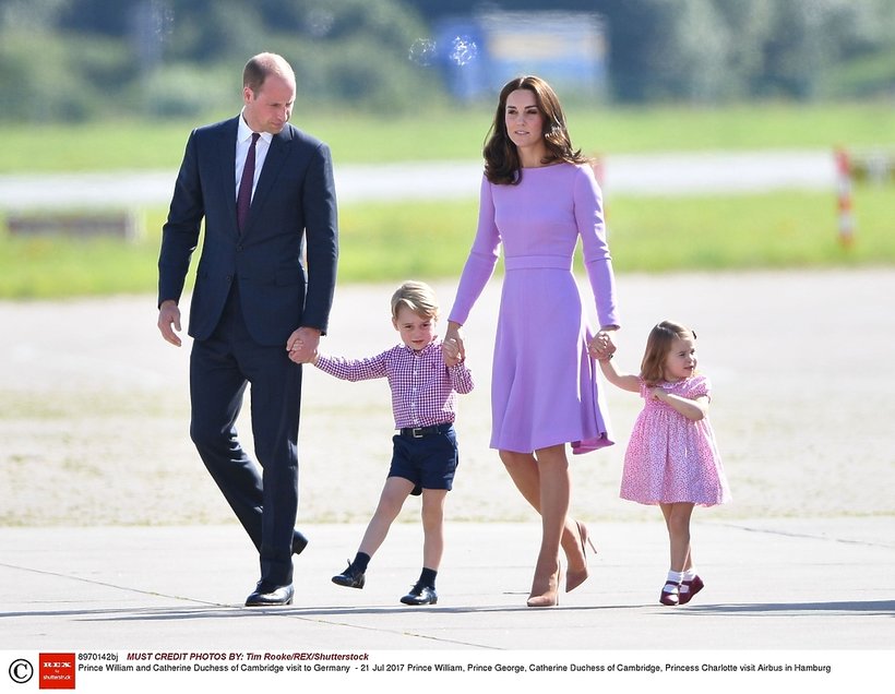 księżniczka Charlotte, książę George, księżna Kate, książę William w Niemczech
