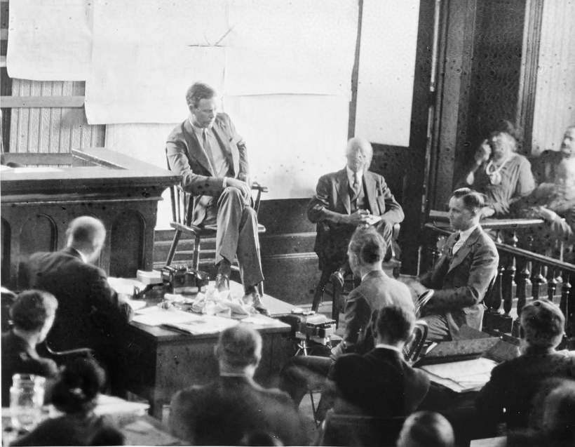 Lindbergh zeznaje na procesie Bruno Hauptmanna