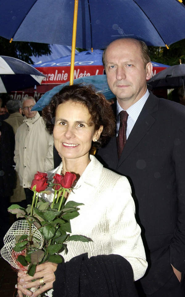 Maciej Płażyński, żona Elżbieta Płażyńska, 60. urodziny Lecha Wałęsy, Gdańsk, 01.10.2003 rok