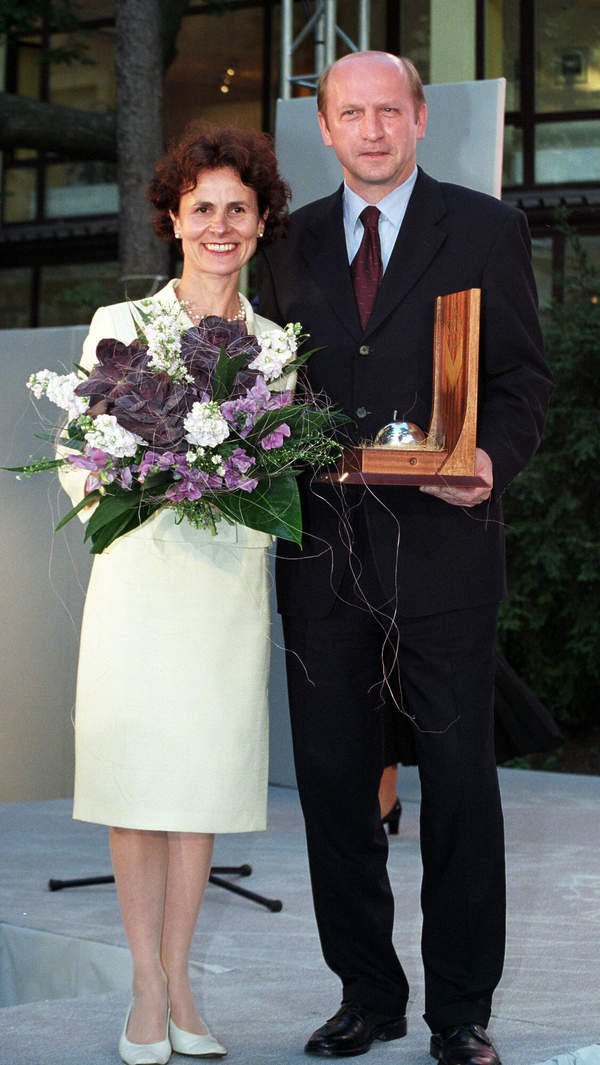 Maciej Płażyński, żona Elżbieta Płażyńska, Srebrne Jabłka „Pani”, Warszawa, 24.06.2002 rok