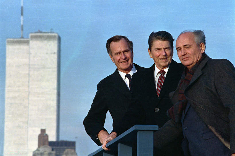 Michaił Gorbaczow, prezydent Rosji, prezydent USA Ronald Reagan, v-ce prezydent George H. W. Bush, Nowy Jork, 07.12.1988 rok