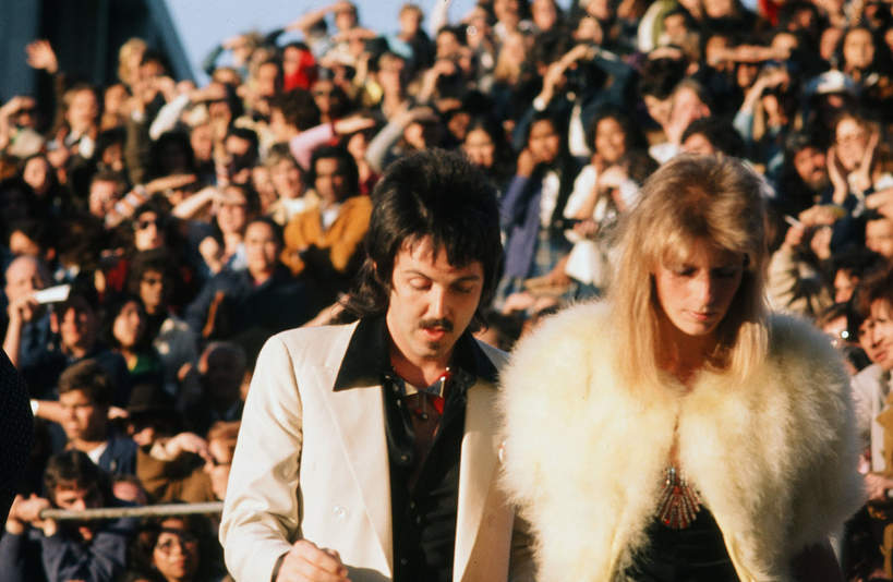 Paul McCartney, Linda McCartney, rozdanie Los Angeles, Kalifornia, 02.04.1974 rok