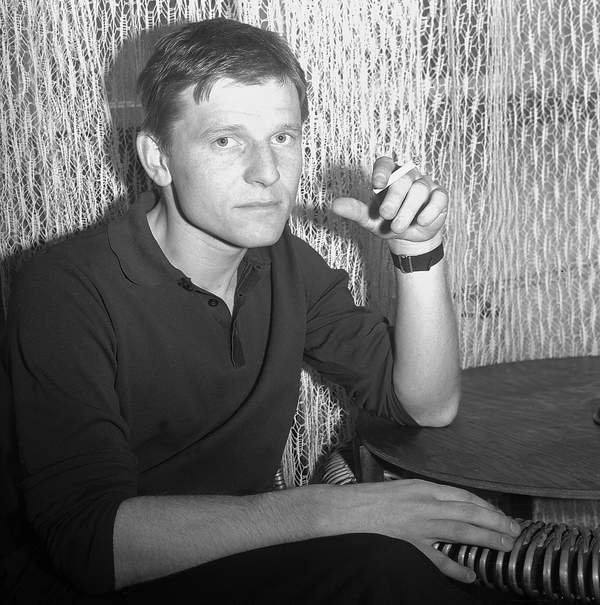 Piotr Szczepanik, Warszawa, maj 1966 roku