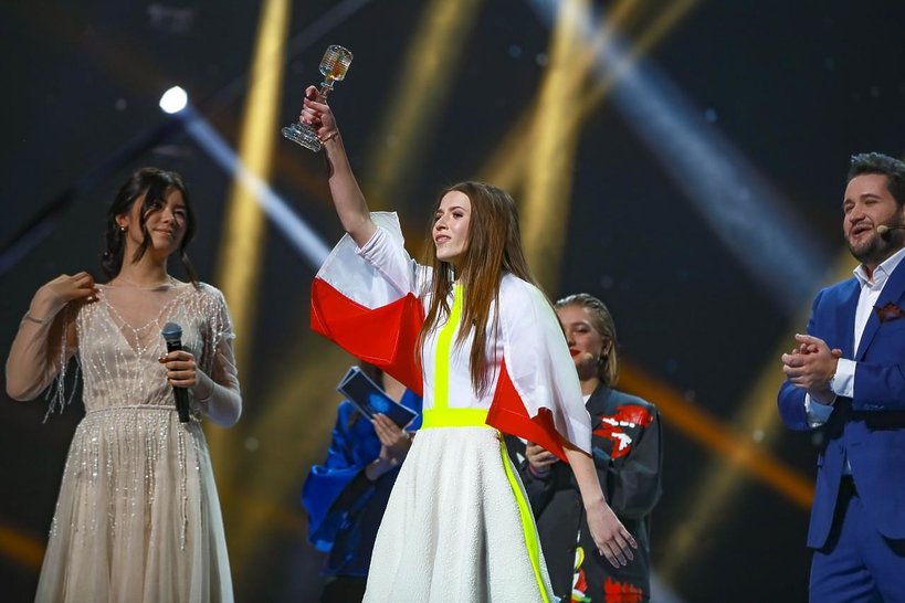 Polska wygrała Eurowizję Junior 2018. Roksana Węgiel z Anyone I want to be zwyciężyła w Mińsku