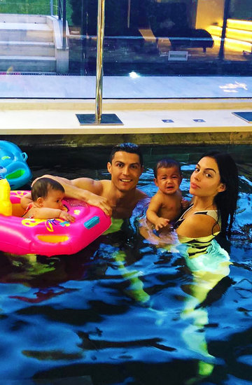 Rodzinne zdjęcia Cristiano Ronaldo. Tak wyglądają jego dzieci