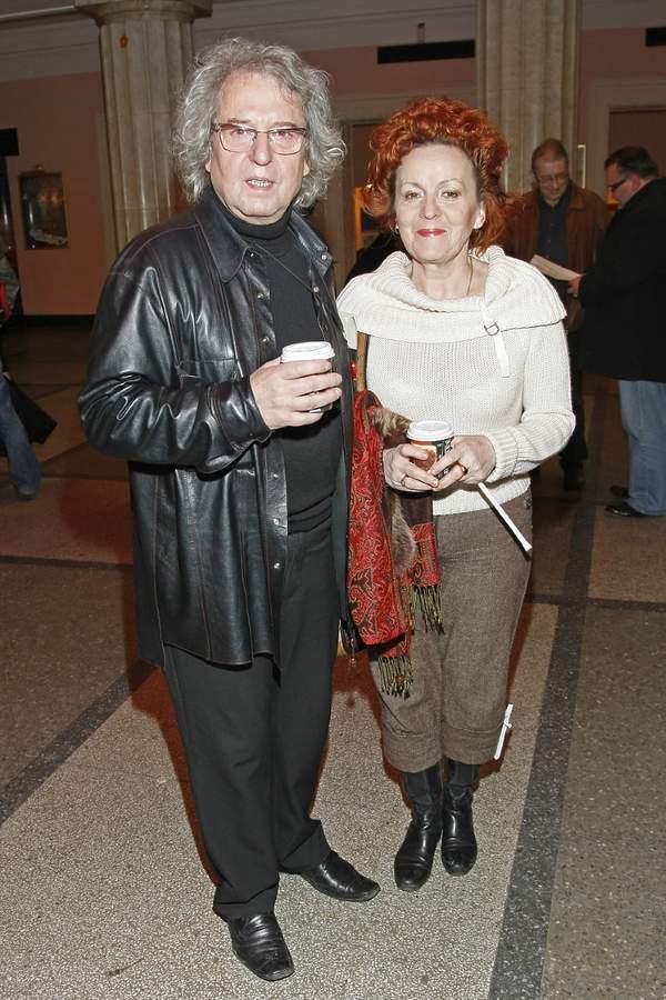 Tadeusz Woźniak z żoną, Jolantą Majchrzak, premiera spektaklu 