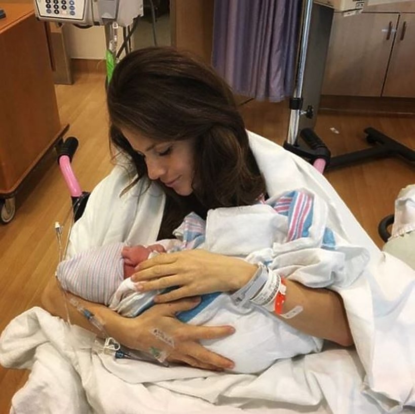 Weronika Rosati: tak obchodziła pierwsze urodziny córki Elizabeth