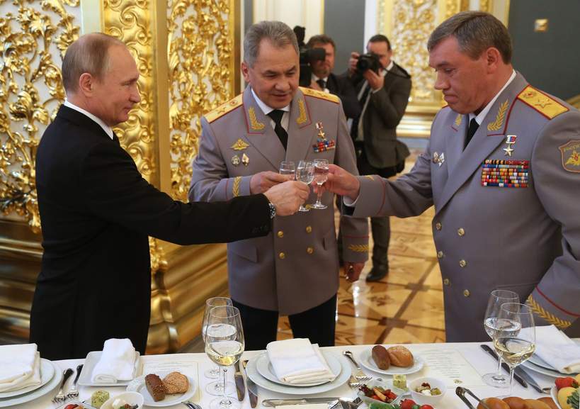Władimir Putin, Sergey Shoigu, Valery Gerasimov, Moskwa, Rosja, 28.06.2017 rok