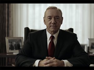 Kevin Spacey jako Frank Underwood na planie House of Cards