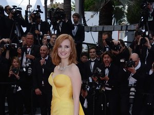 Jessica Chastain w żółtej kreacji na festiwalu w Cannes