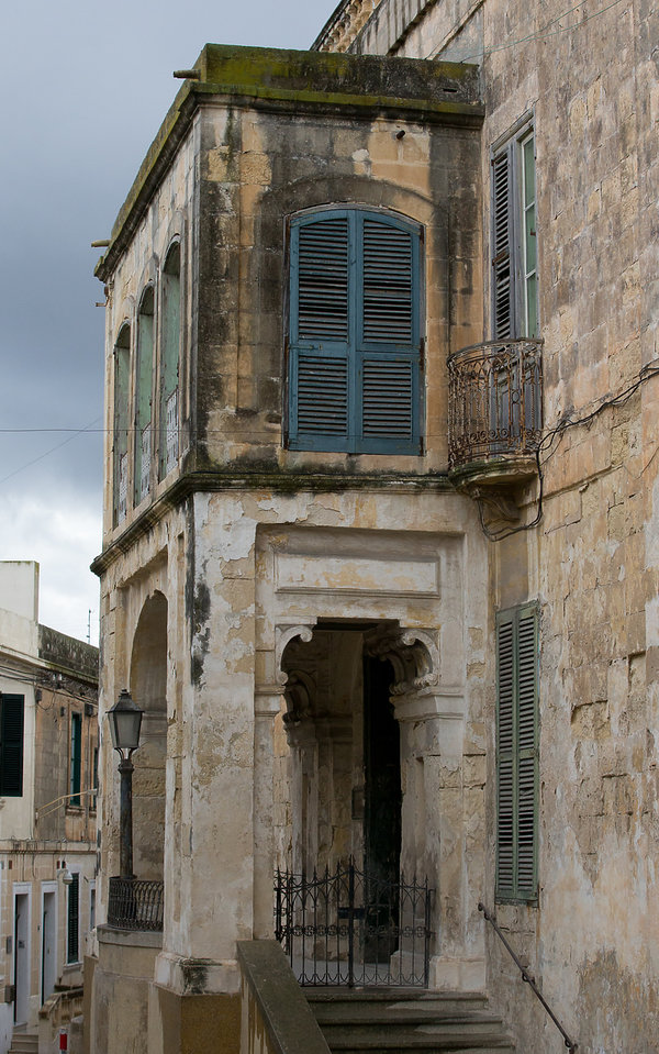 Dom królowej Elżbiety II i księcia Filipa na Malcie wystawiony na sprzedaż