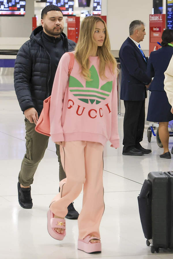 Margot Robbie na lotnisku 2023