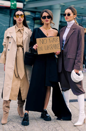 protesty przeciwko wojnie w Ukrainie swiat mody