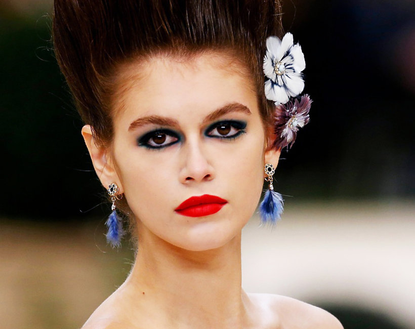 makijaż wiosna Chanel Kaia Gerber