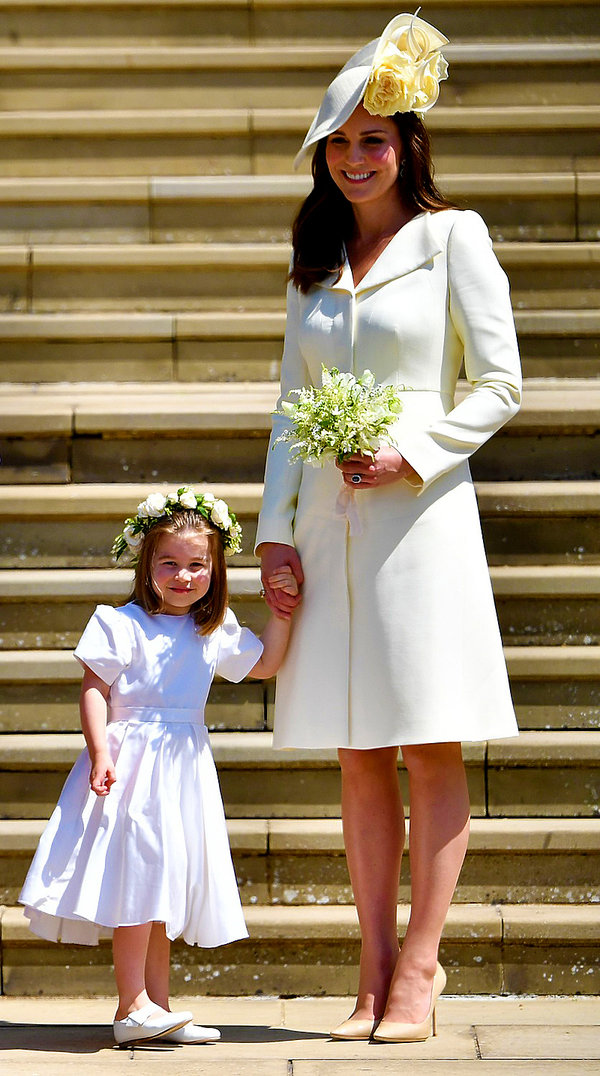 Księżna Kate i księżniczka Charlotte noszą ubrania w tych samych kolorach