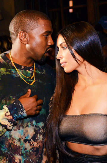 Naga Kim Kardashian w nowej kampanii butów Kanye Westa Yeezy 500 Supermoon