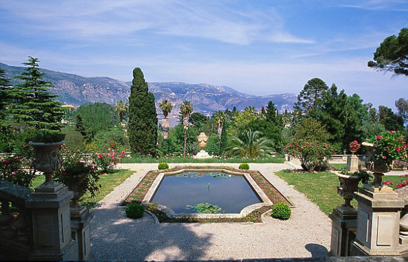 Najdroższa posiadłość w historii wystawiona na sprzedaż Villa Les Cèdres