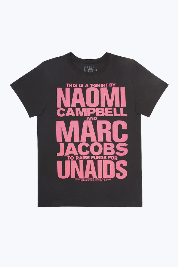 Naomi Campbell i Marc Jacobs zaprojektowali T-shirta z okazji obchodzonego 1 grudnia Światowego Dnia Walki z AIDS