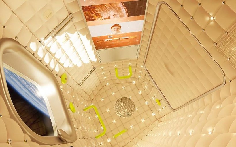 Philippe Starck zaprojektował wnętrze  pierwszego hotelu w kosmosie!