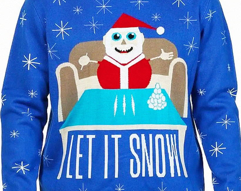Skandal! Sweter świąteczny marki  Walmart z mikołajem namawiającym do brania narkotyków